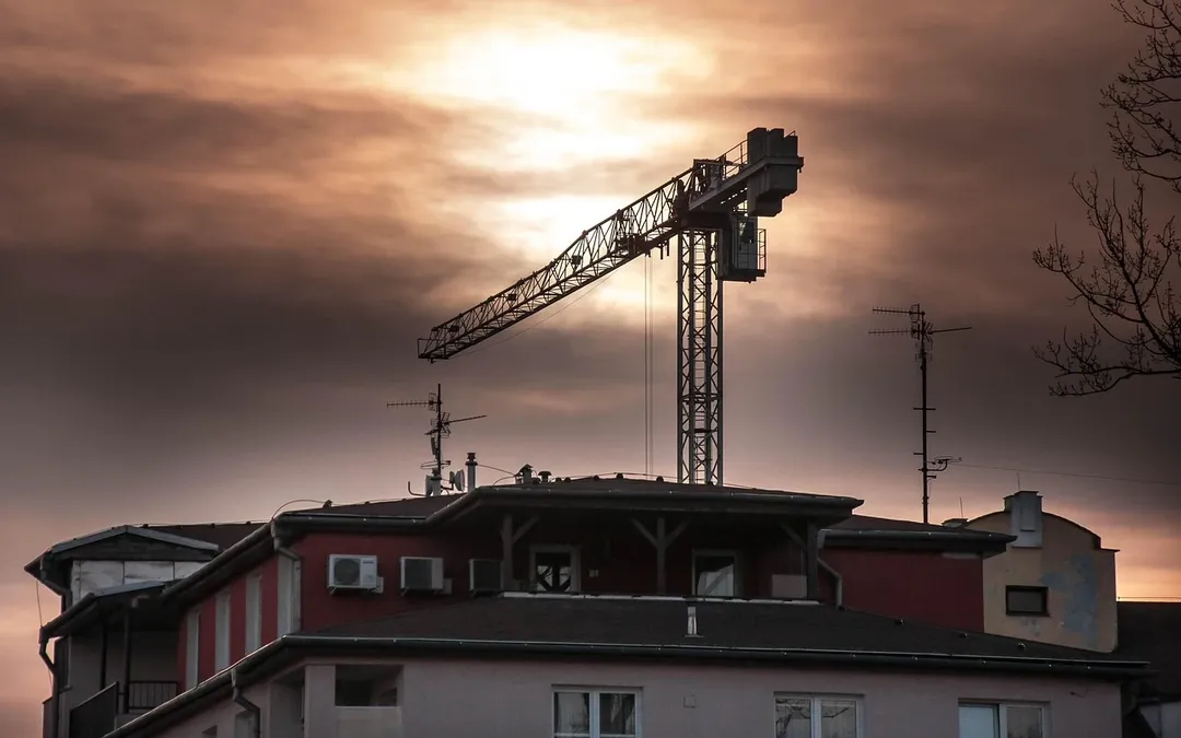 CÓMO CONTRATAR LA LUZ EN UNA OBRA